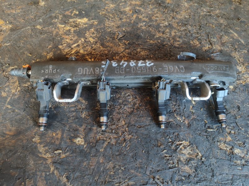 Fuel injector FORD FUSION 14- 2014-