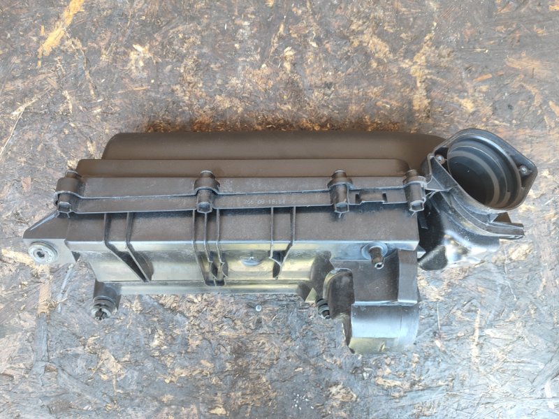 Air filter housing MINI COOPER S CLUBMAN R55 05-14 2008