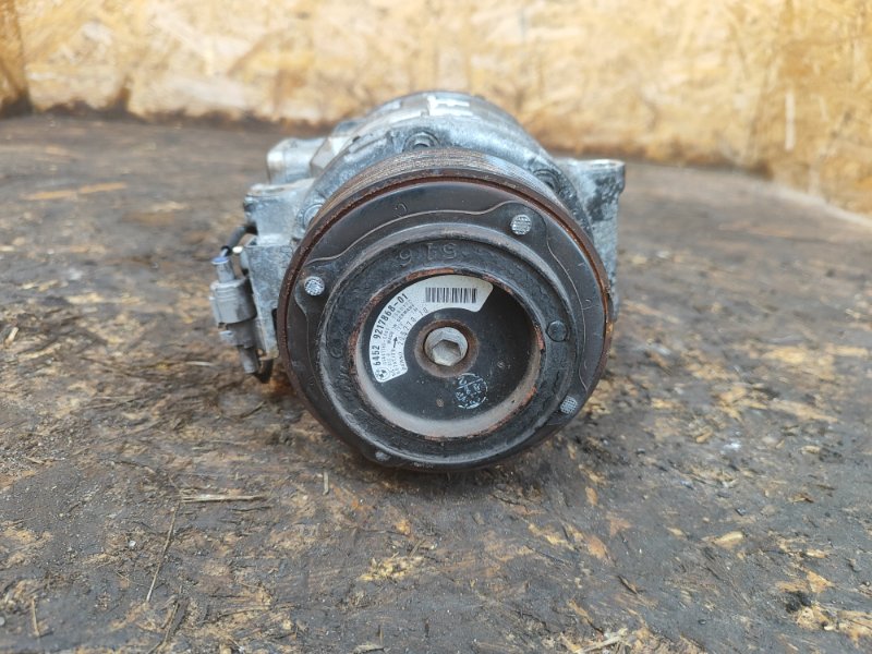 Air conditioning compressor BMW X5 (E70) 07-13 2011