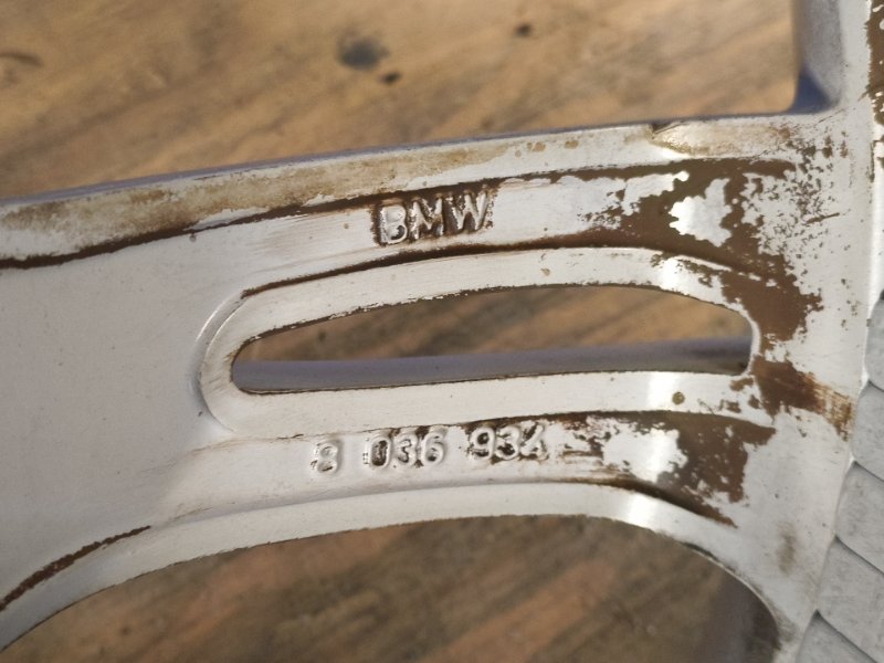 R18 disk BMW 3 SERIES (E90-E93) 2005–2014 2011