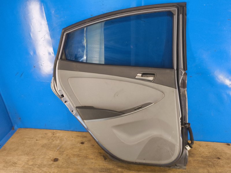 Door HYUNDAI ACCENT RB 10- 2010- Rear Left