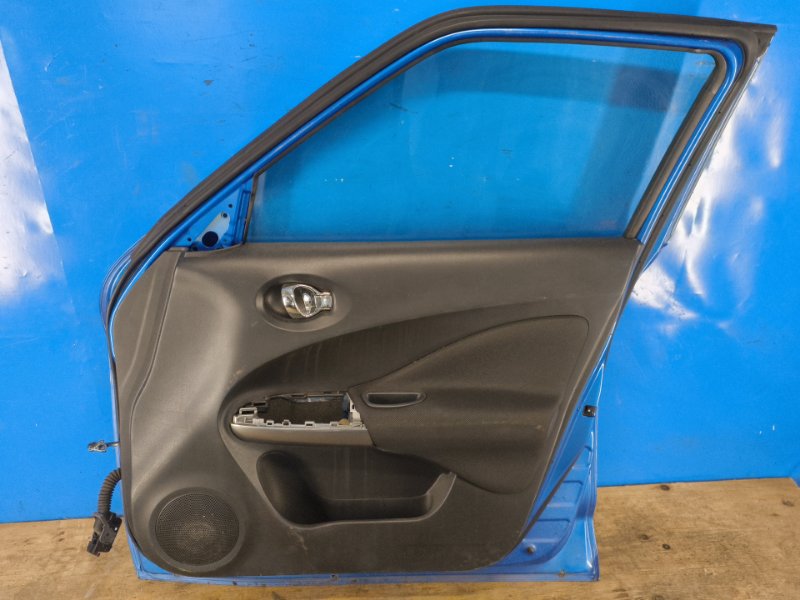 Door NISSAN JUKE 10-19 2010-2019 Front Right