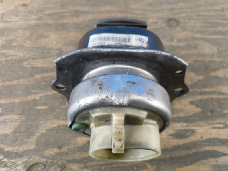 Upper engine mount BMW X5 (F15) 13-18 2015 Right