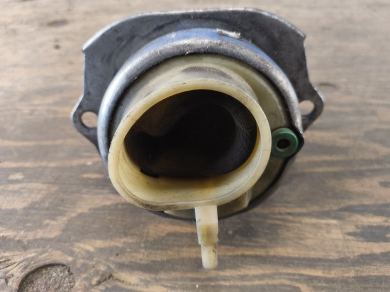 Upper engine mount BMW X5 (F15) 13-18 2015 Right
