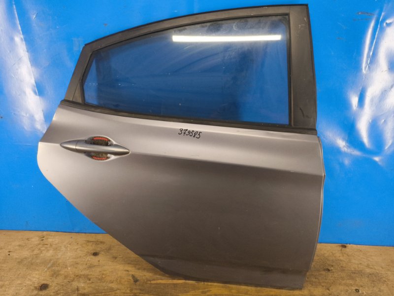 Door HYUNDAI ACCENT RB 10- 2010- Rear Right