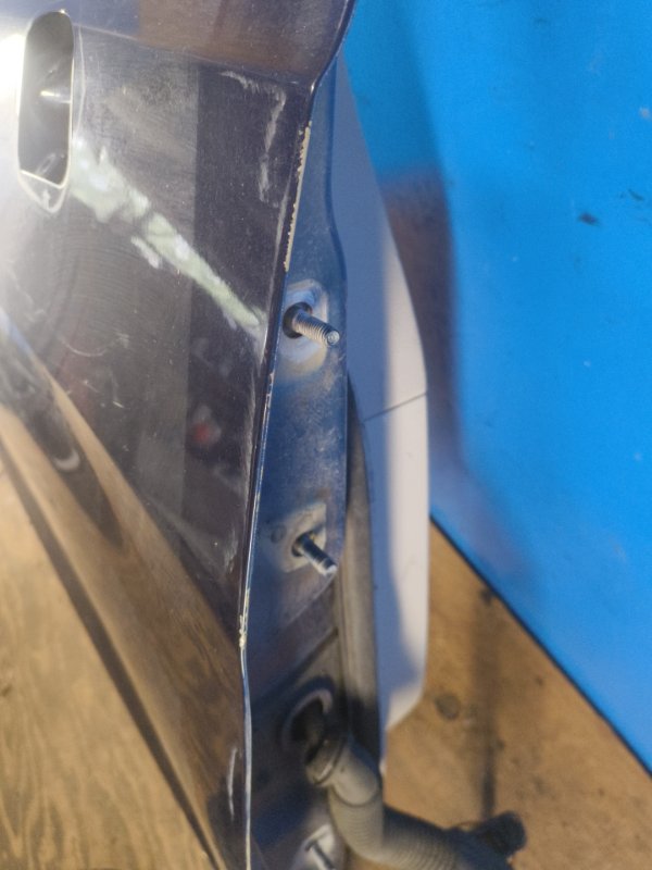Door CHRYSLER PACIFICA 16-20 2017 Front Right