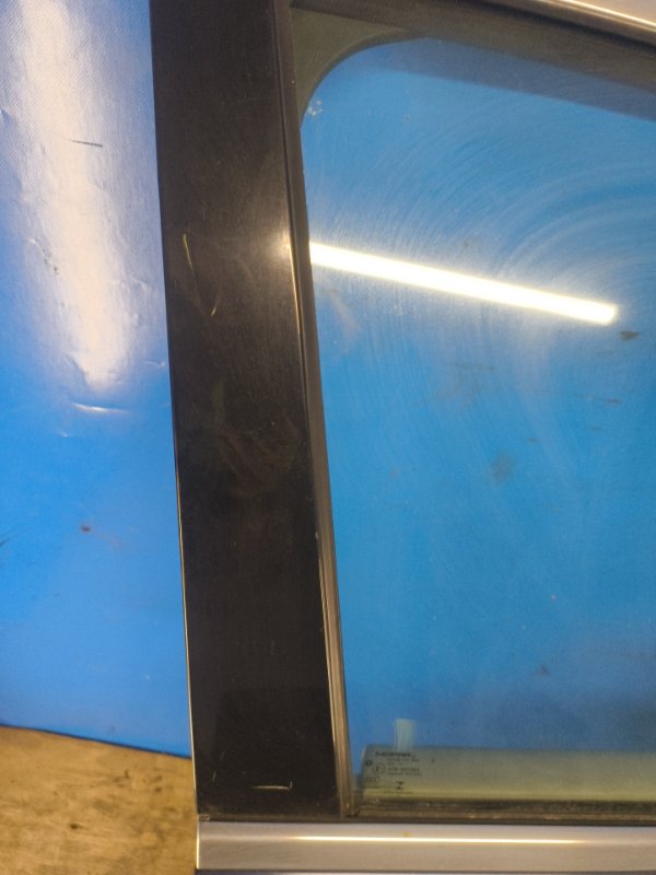 Door CHRYSLER PACIFICA 16-20 2017 Front Right