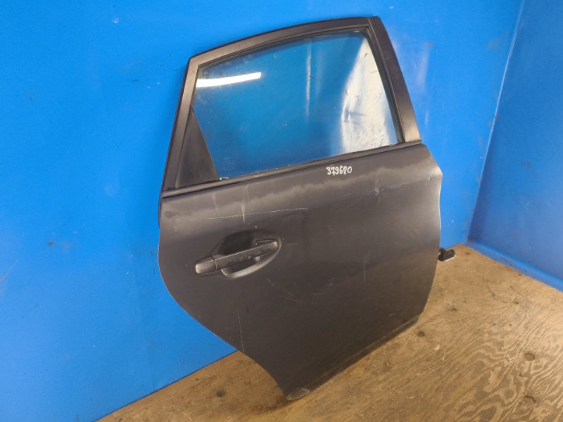 Door TOYOTA PRIUS - 30 09-17 2009-2017 Rear Right