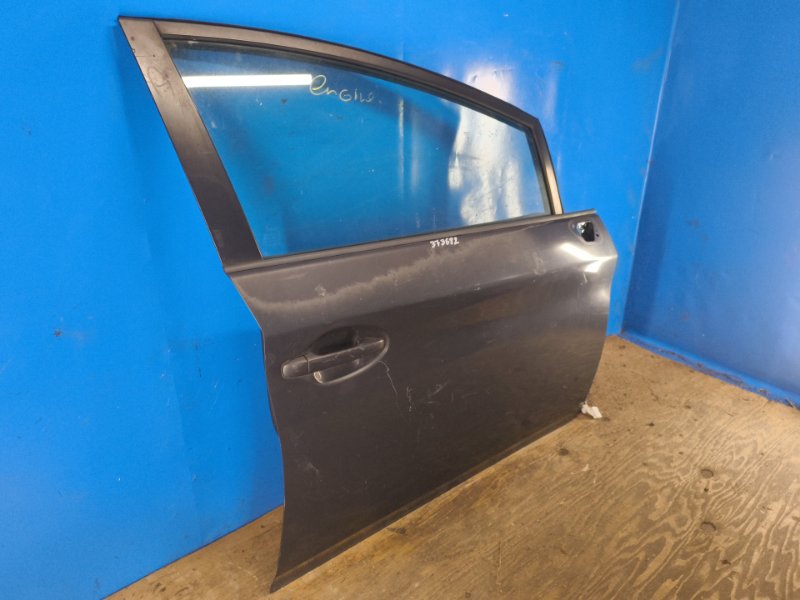 Door TOYOTA PRIUS - 30 09-17 2009-2017 Front Right