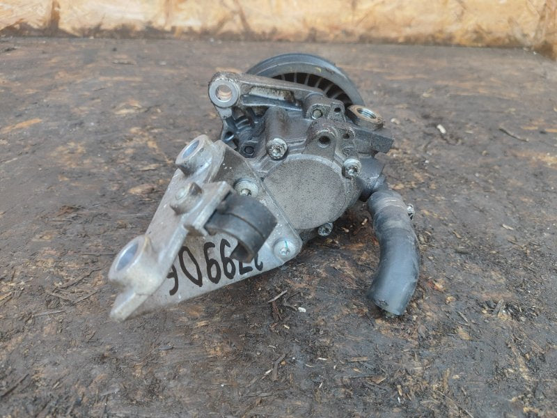 Power steering pump BMW 3 SERIES (E90-E93) 2005–2014 2009