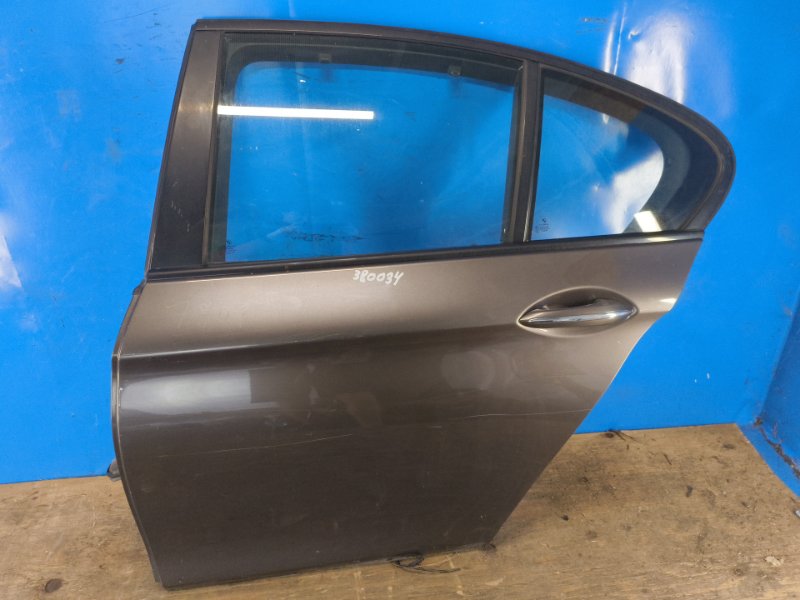 Door BMW 5 SERIES (F10) 11-13 2012 Rear Left