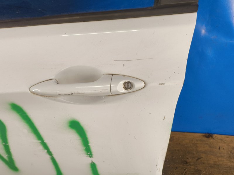 Door HYUNDAI ACCENT RB 10- 2010- Front Left