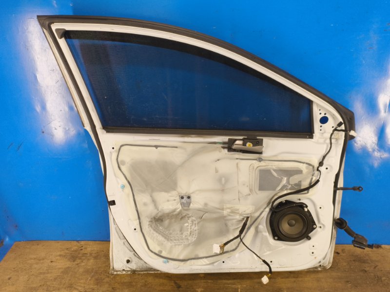 Door HYUNDAI ACCENT RB 10- 2010- Front Left