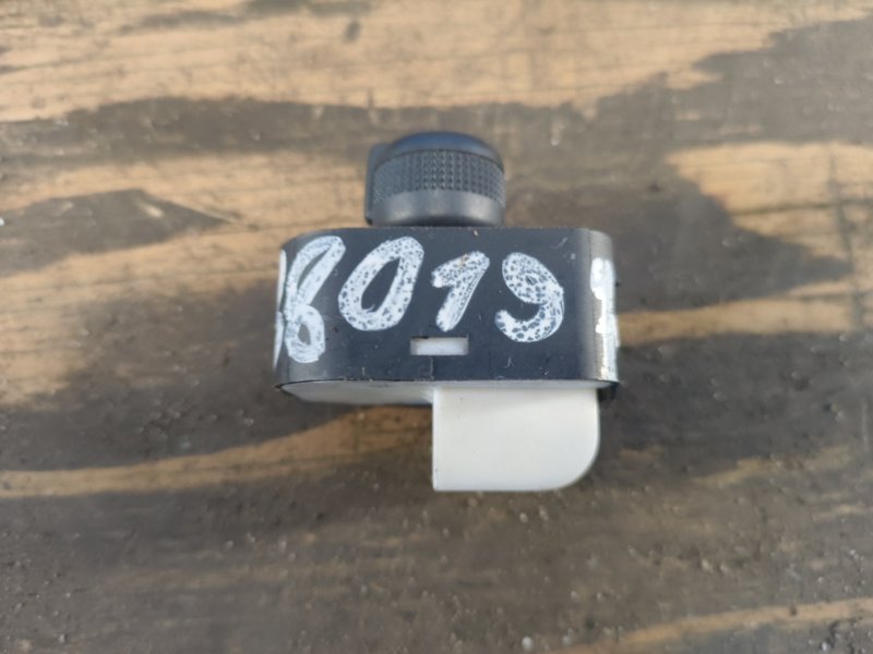 Mirror control unit AUDI A3 (8V) 12–17 2014