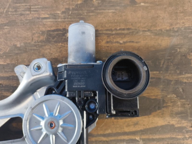 Window lifter TOYOTA RAV4 13-19 2016 Front Left