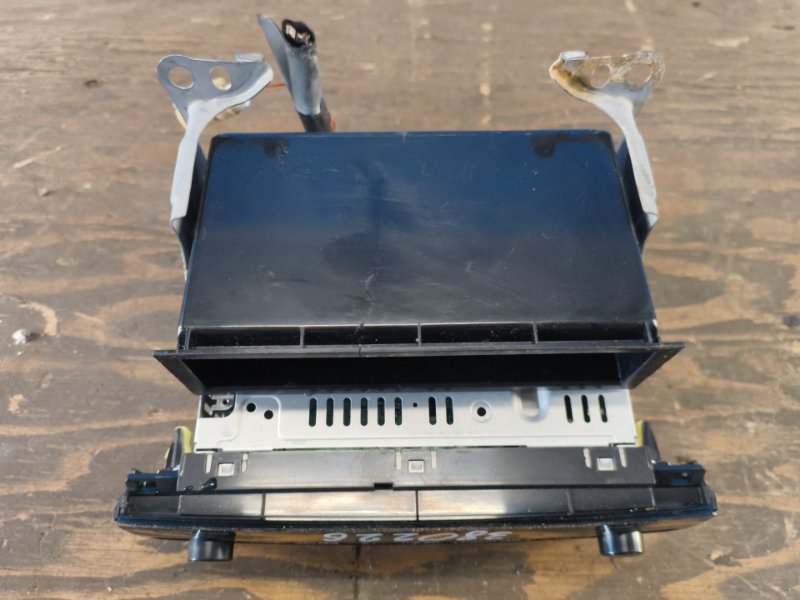 Radio tape recorder TOYOTA PRIUS - 20 03-11 2008