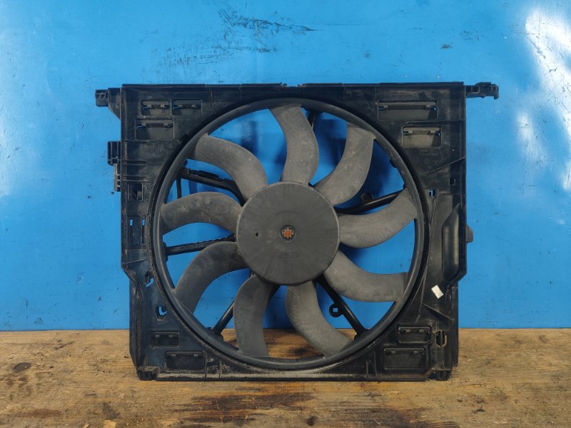 Main radiator fan diffuser BMW 5 SERIES (F10) 11-13
