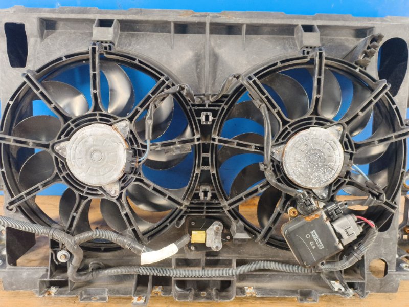 Main radiator fan diffuser INFINITI G25/G35/G37/Q40 06-14 2011