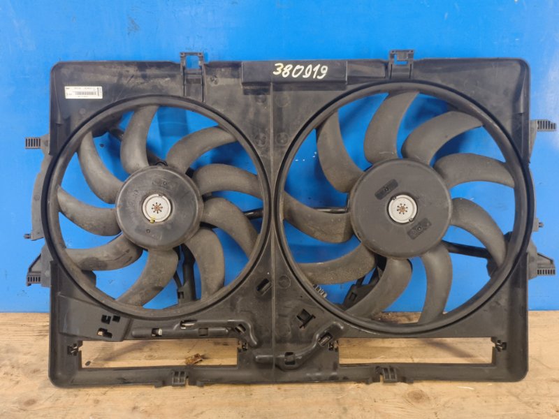 Main radiator fan diffuser AUDI A4 08-15