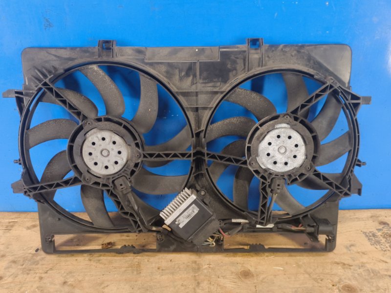 Main radiator fan diffuser AUDI A4 08-15