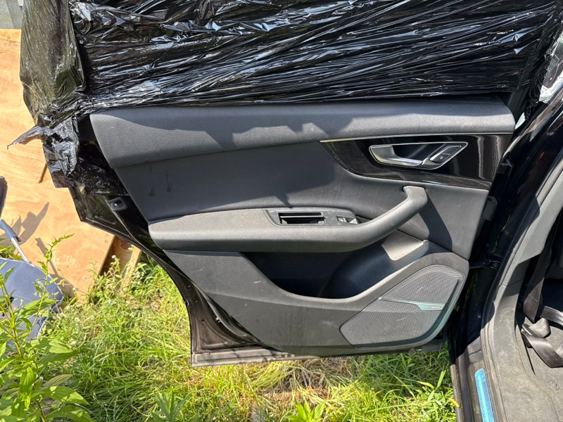 Door AUDI Q7 15-19 2018 Rear Left