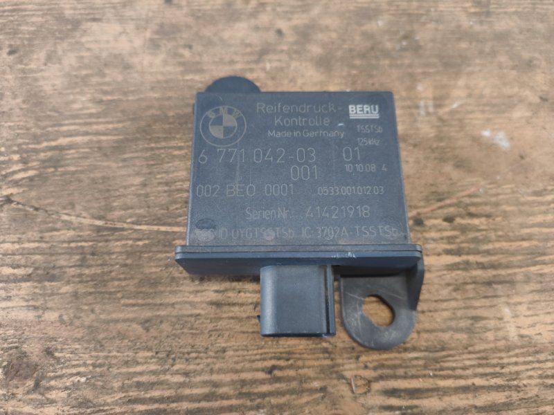 Tire pressure control unit MINI COOPER S CLUBMAN R55 05-14 2008 Right