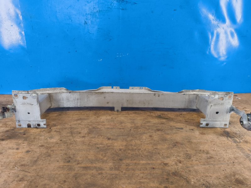 Front bumper reinforcement AUDI A3 (8V) 12–17 2014