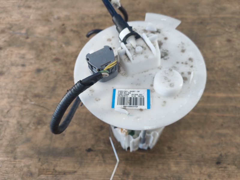 Fuel pump FORD ESCAPE 12-19 2016