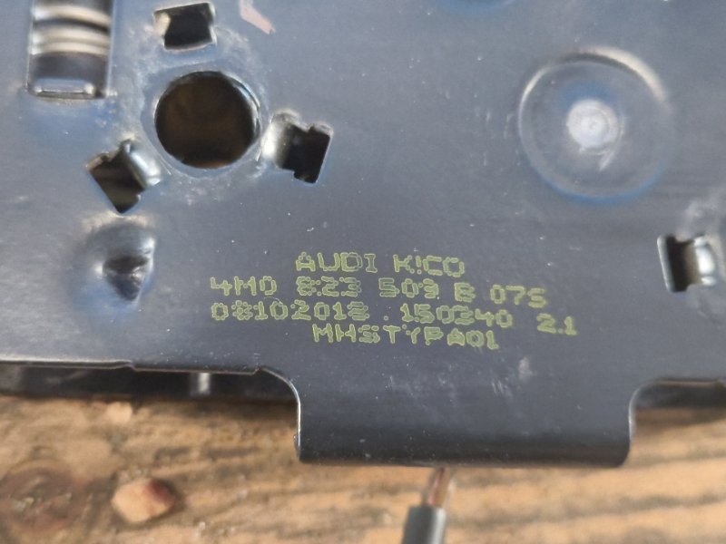 Hood lock AUDI Q7 15-19 2018 Left
