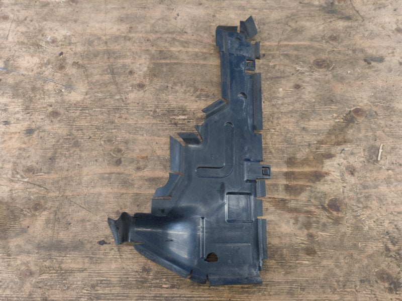 Radiator deflector AUDI Q7 15-19 2018 Right