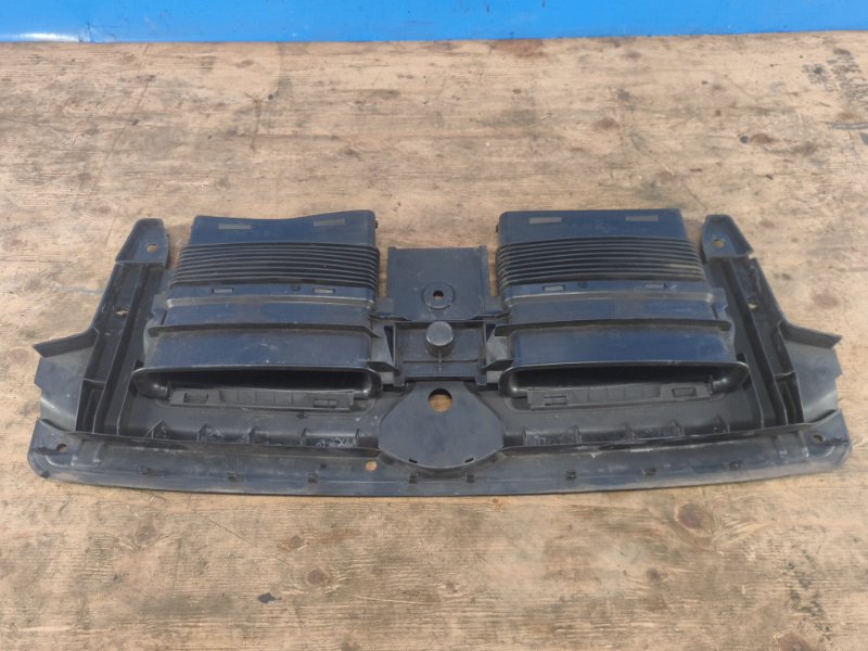 Hood lock trim AUDI Q7 15-19 2018