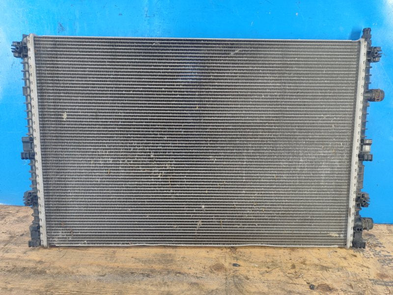 Main radiator AUDI Q7 15-19 2018