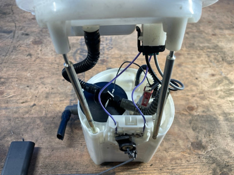 Fuel pump FORD MUSTANG 15- 2016
