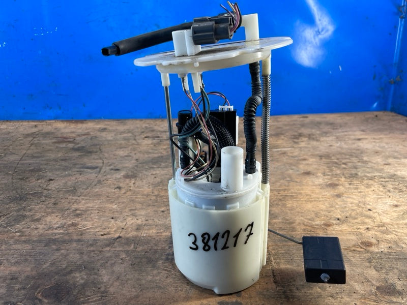 Fuel pump INFINITI G25/G35/G37/Q40 06-14 2011