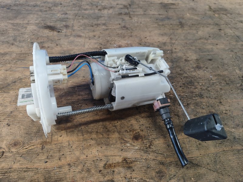 Fuel pump FORD EXPLORER 10-20 2012