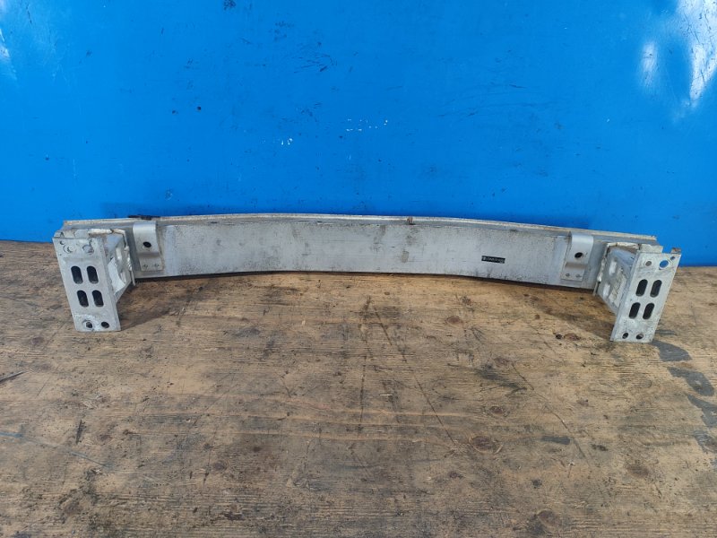 Front bumper reinforcement TOYOTA PRIUS - 30 09-17 2012