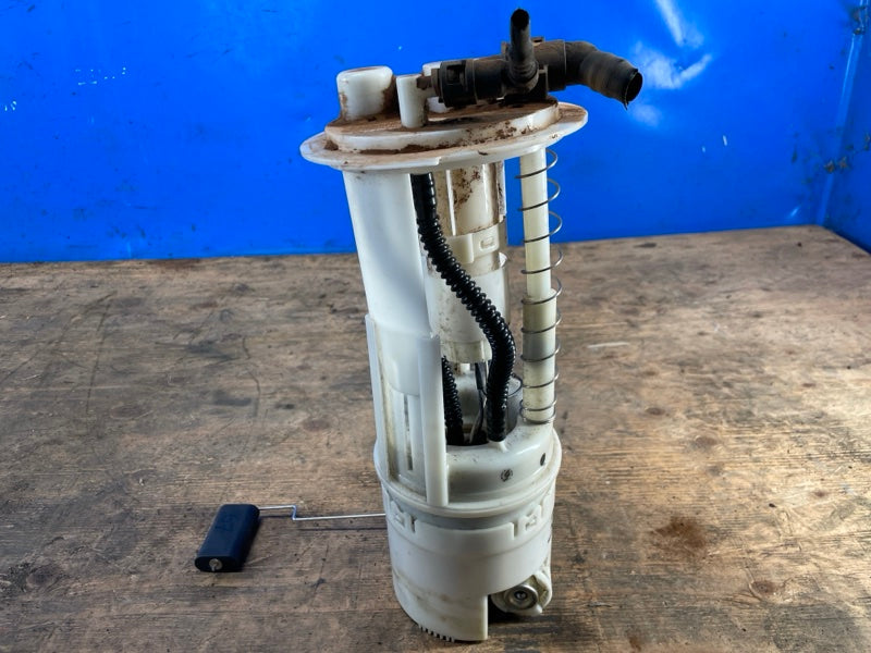 Fuel pump NISSAN PATHFINDER R51 04-14 2004