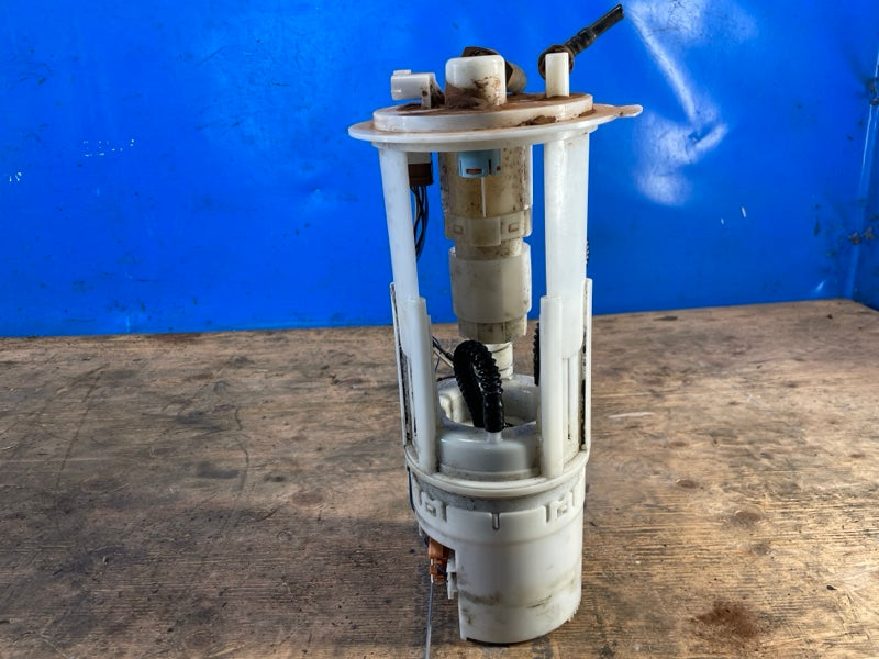 Fuel pump NISSAN PATHFINDER R51 04-14 2004