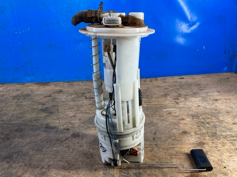 Fuel pump NISSAN PATHFINDER R51 04-14 2004