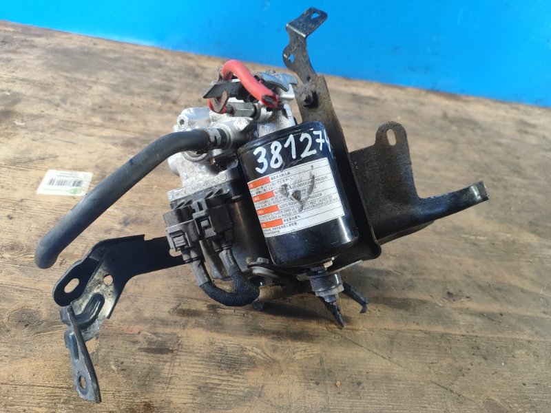 ABS unit TOYOTA PRIUS - 30 09-17 2012