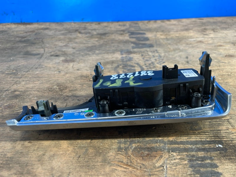 Lighting control unit BMW 5 SERIES (F10) 11-13 2012