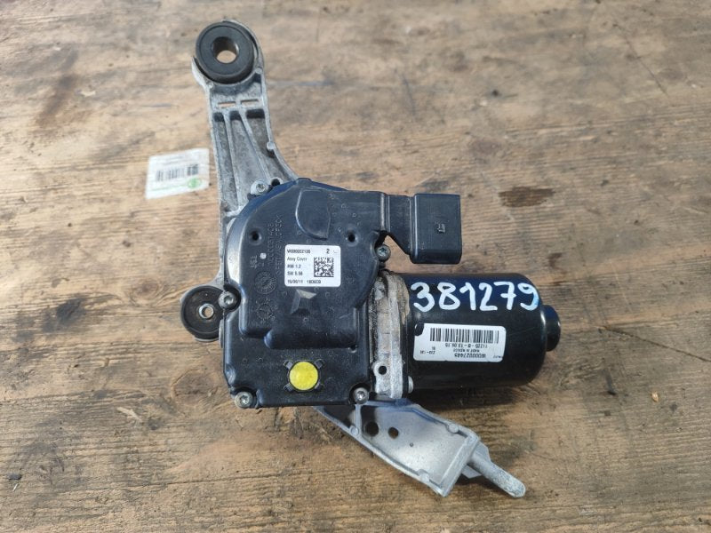 Windshield wiper motor FORD ESCAPE 12-19 2016 Front Right
