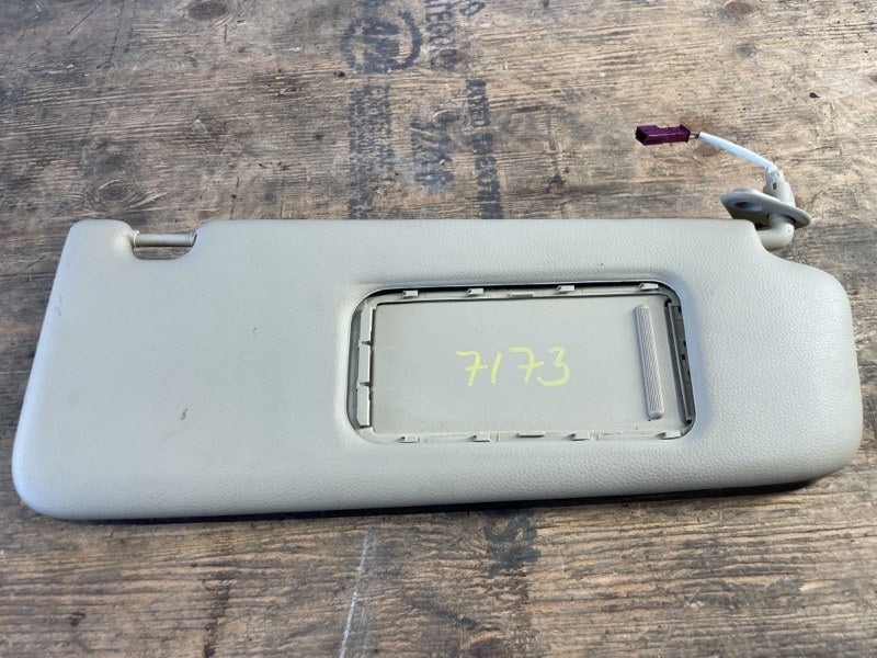 Sun visor BMW 3 SERIES (E90-E93) 2005–2014 2009 Right