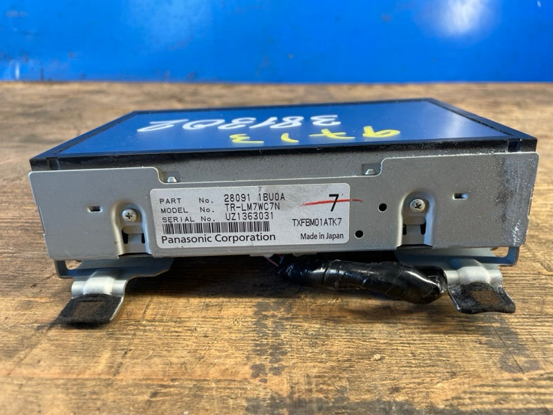 Monitor INFINITI G25/G35/G37/Q40 06-14 2011