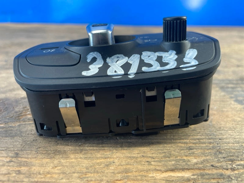 Lighting control unit AUDI A3 (8V) 12–17 2014