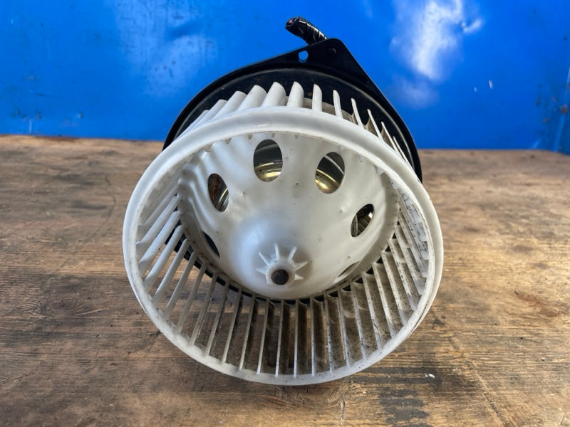 Stove motor INFINITI G25/G35/G37/Q40 06-14 2011