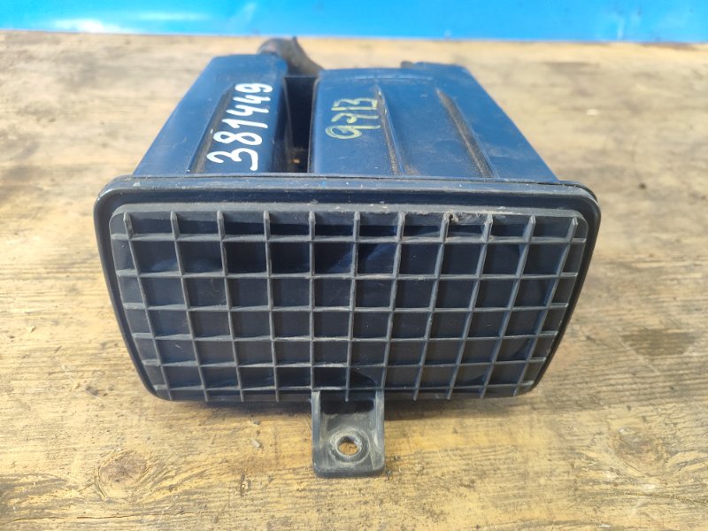 Fuel absorber INFINITI G25/G35/G37/Q40 06-14 2011