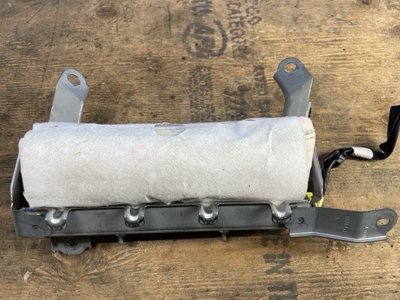 Knee airbag TOYOTA RAV4 13-19 2016 Left