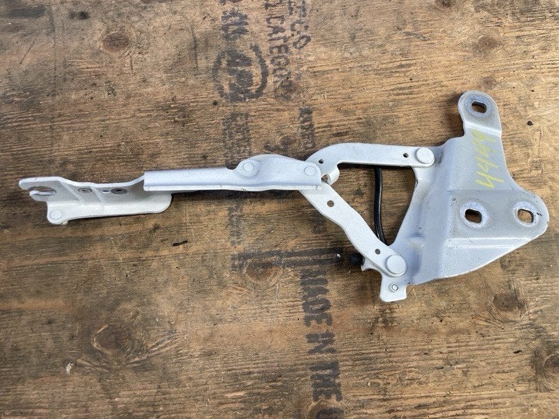 Hood hinge BMW X1 E84 09- 2015 Left