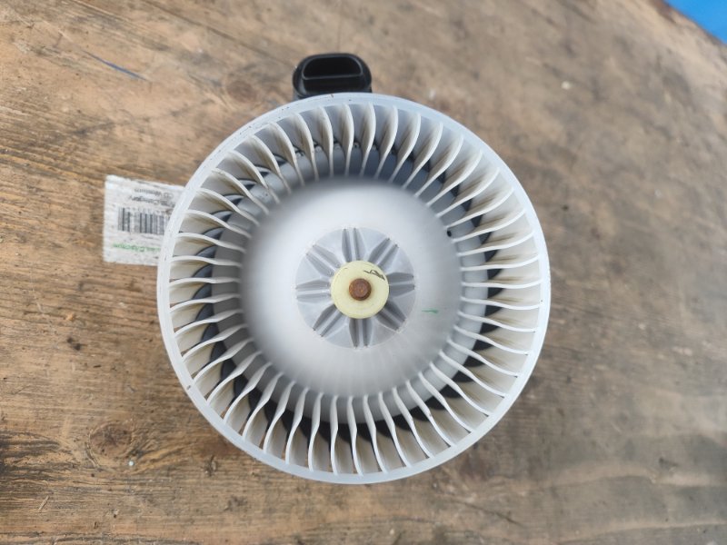 Stove motor TOYOTA PRIUS - 30 09-17 2012